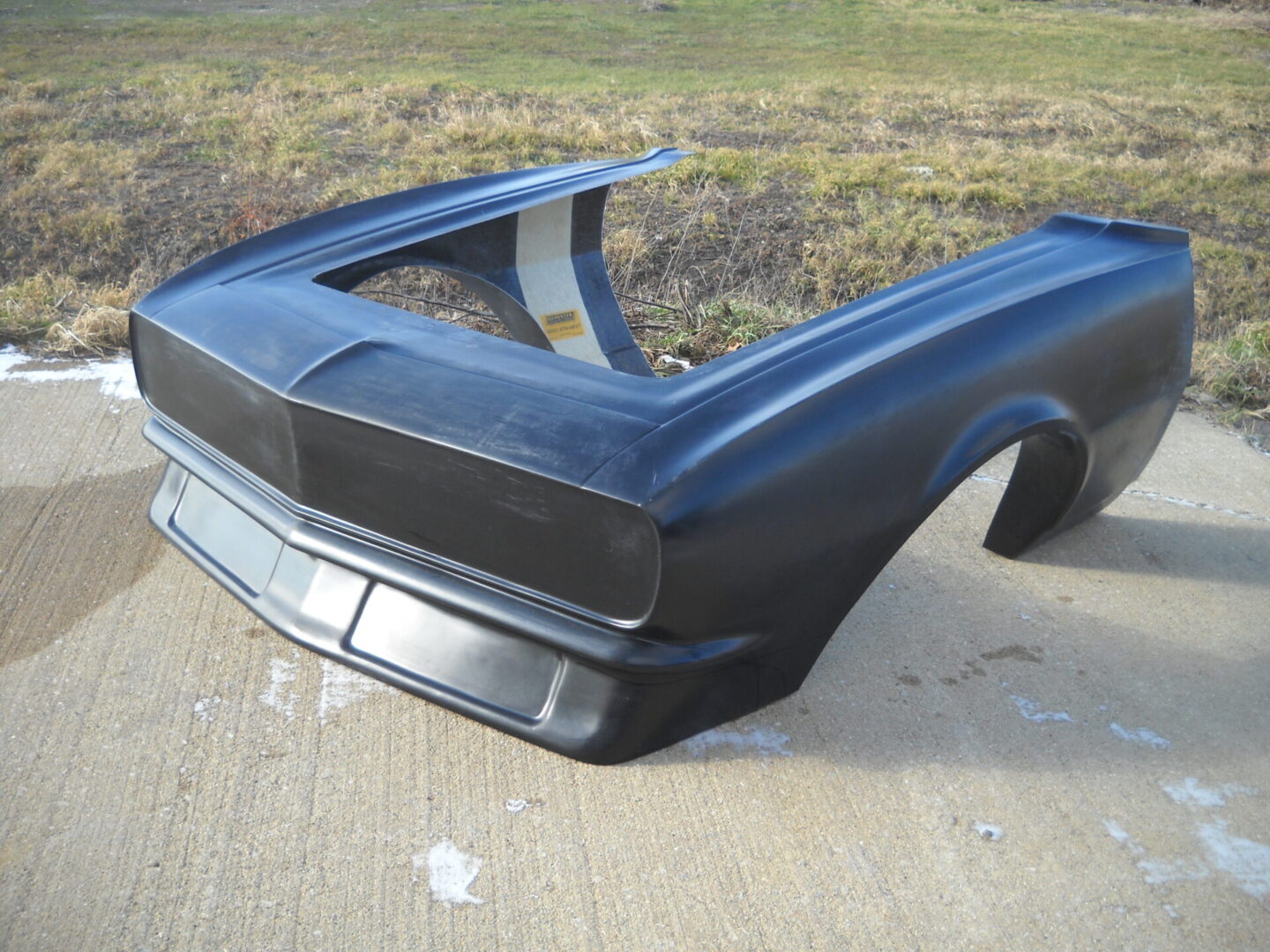 GF055 67-68 Camaro pro front end with spoiler 001