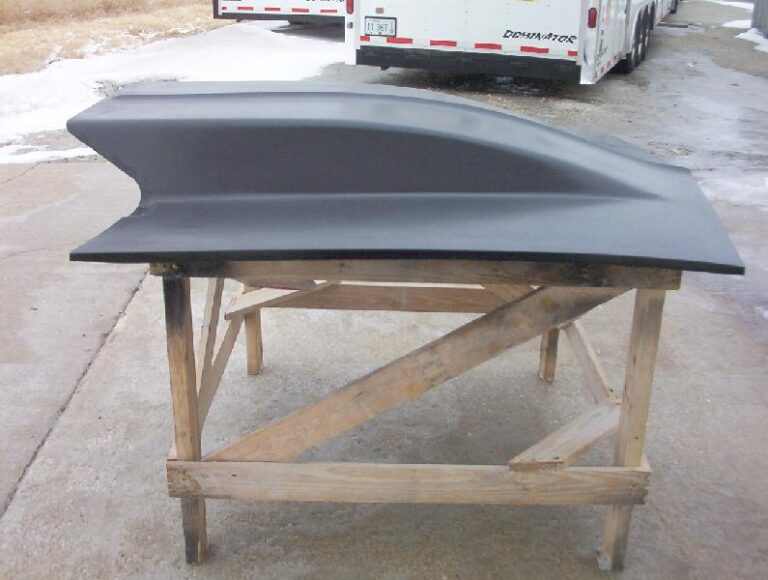 Fiberglass Material for Car Hoods - GLASSTEK