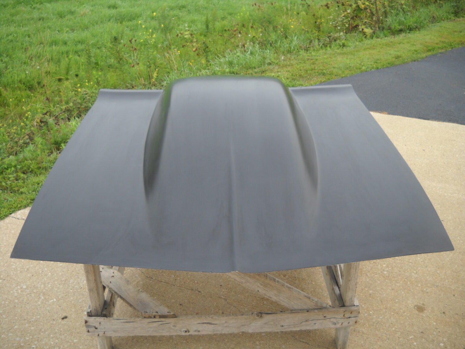 Fiberglass Used for Car Hoods - GLASSTEK